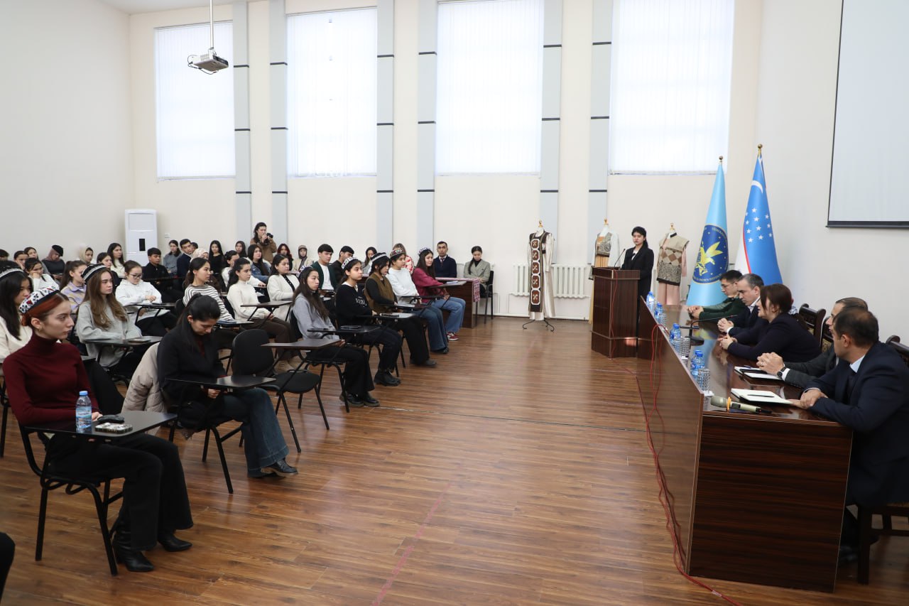 在卡莫利丁·贝赫佐德国立艺术与设计学院设计系举行了“校长与青年”会议！