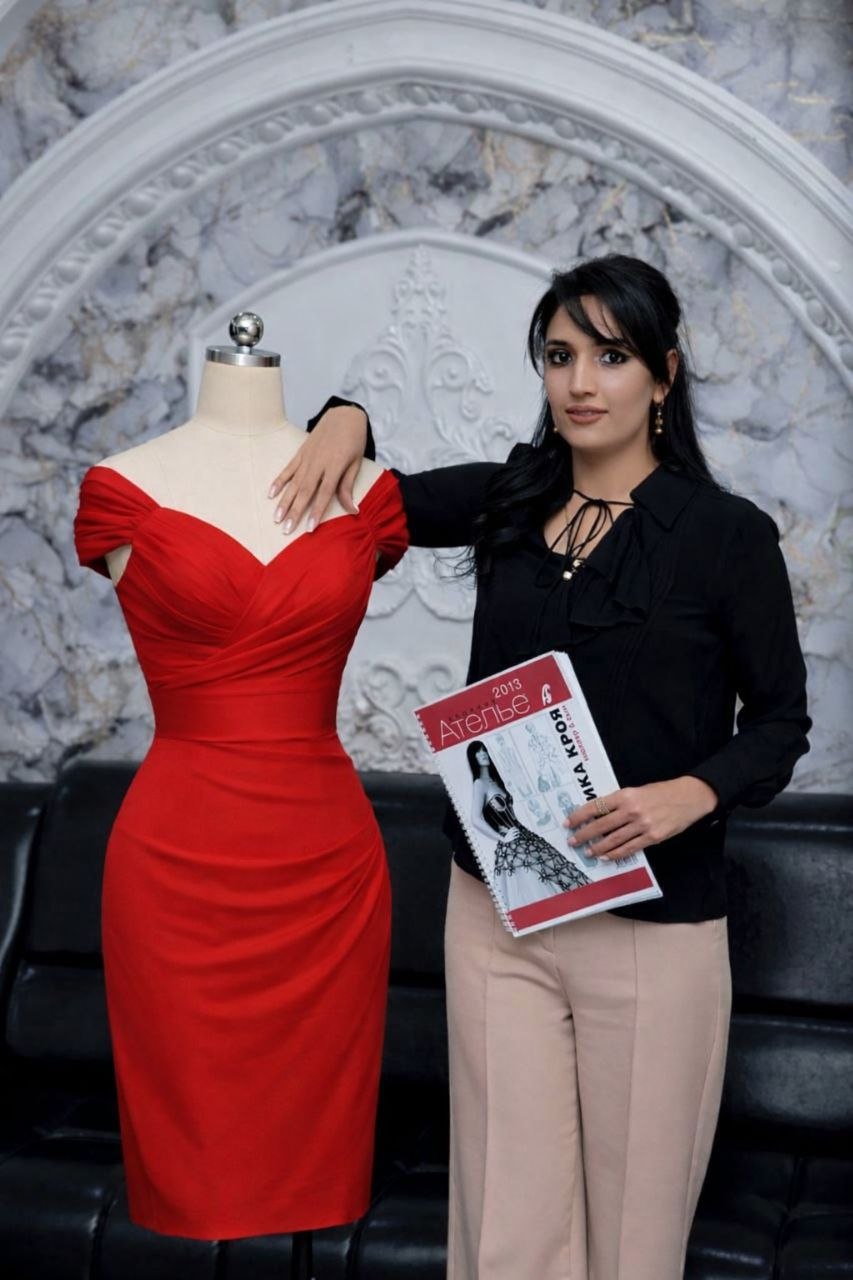 Внимание, студенты факультета «Дизайн одежды» Национального института искусства и дизайна имени Камолиддина Бехзода!