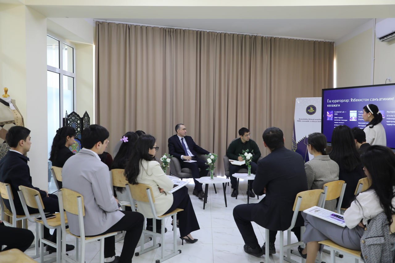 Kamoliddin Behzod nomidagi Milliy rassomlik va dizayn institutida “Yoshlar kuni” doirasida talaba-yoshlar bilan ochiq muloqot o'tkazilib, ularning  startap g'oyalari tinglandi!