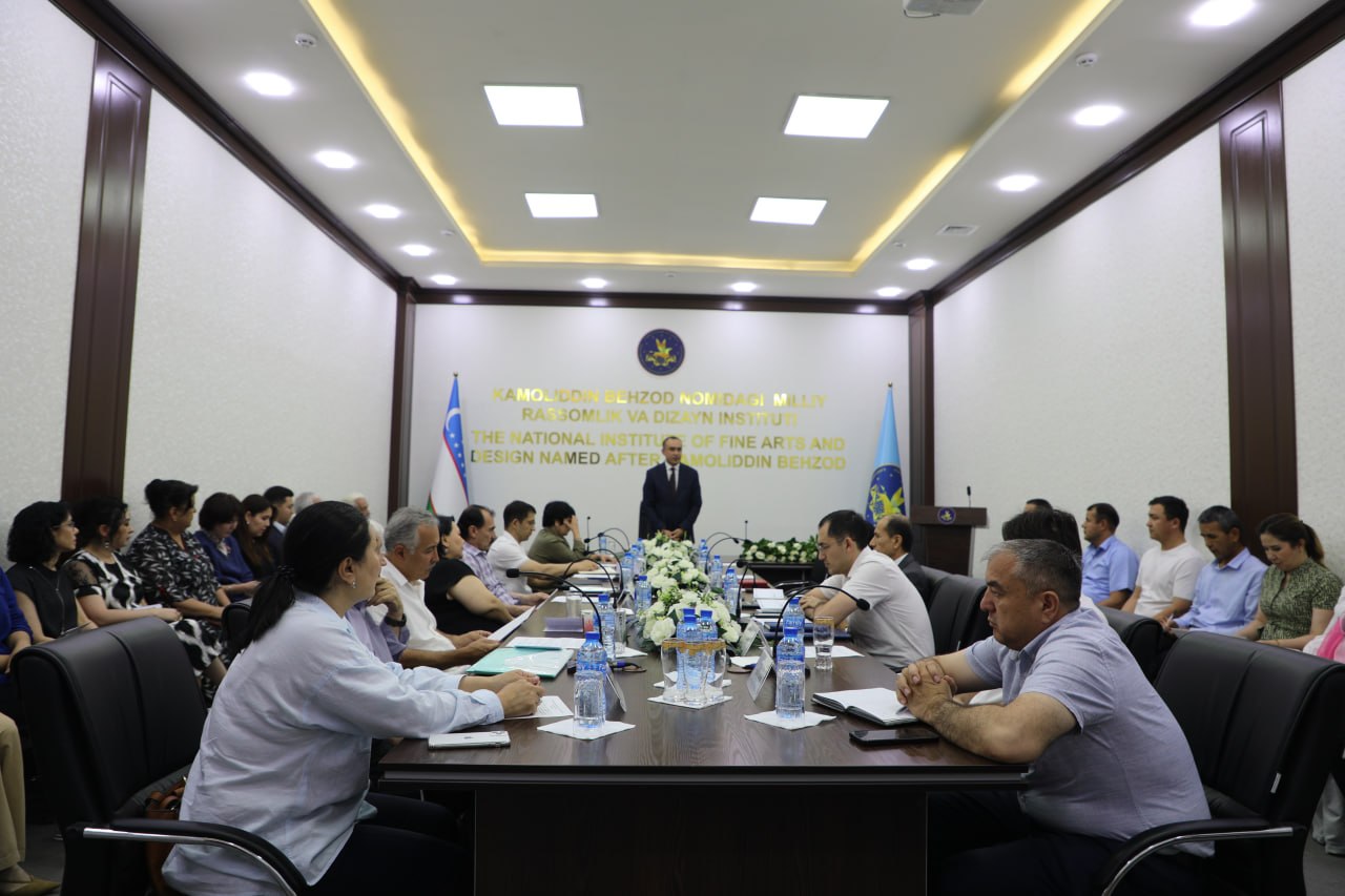 Kamoliddin Behzod nomidagi Milliy rassomlik va dizayn institutida 2025/2026 o‘quv yilining navbatdagi Institut Kengashi majlisi o‘tkazildi.