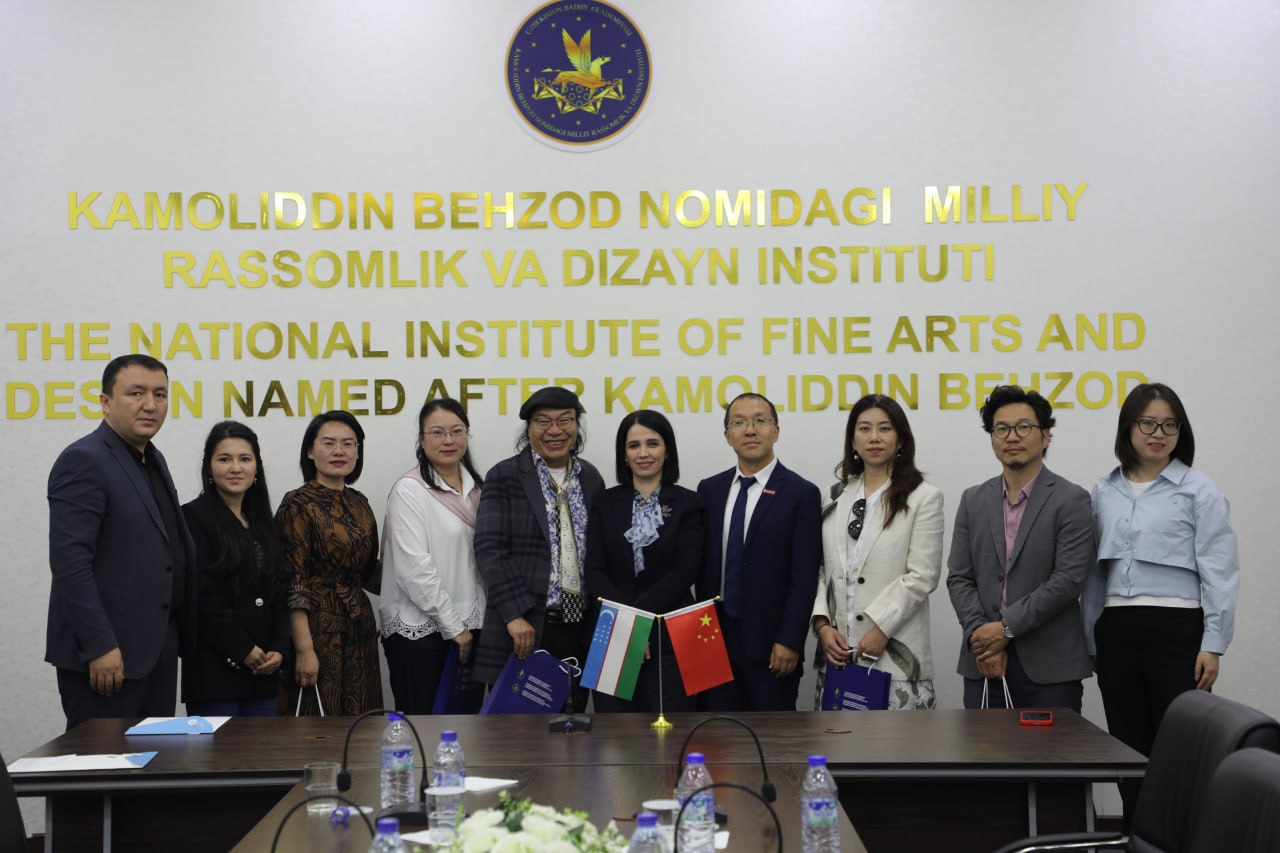 A delegation of professors and teachers from Lanzhou University of the Arts visited the Kamoliddin Behzod National Institute of Art and Design!