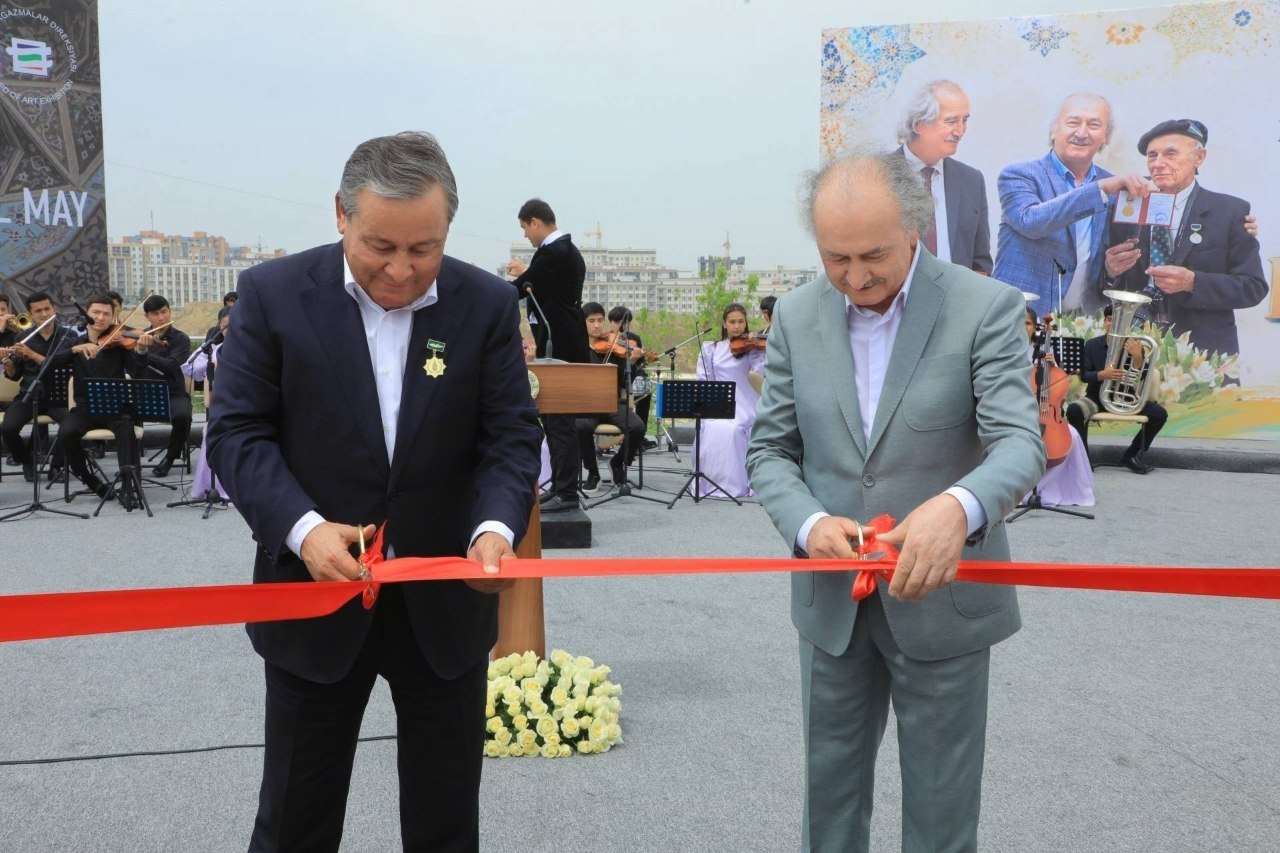 The National Institute of Fine Arts and Design named after Kamoliddin Behzod is actively participating in the "Artists' Festival" being held in the Andijan region!