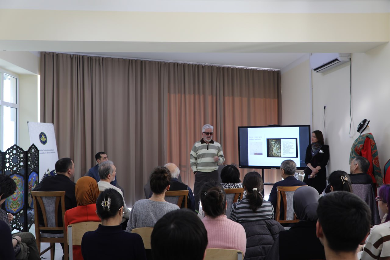 Winner of the "Gold Medal" of the Academy of Arts of Uzbekistan, member of the Union of Artists of Uzbekistan, graphic artist Viktor Apukhtin visited the National Institute of Art and Design named after Kamoliddin Behzod!