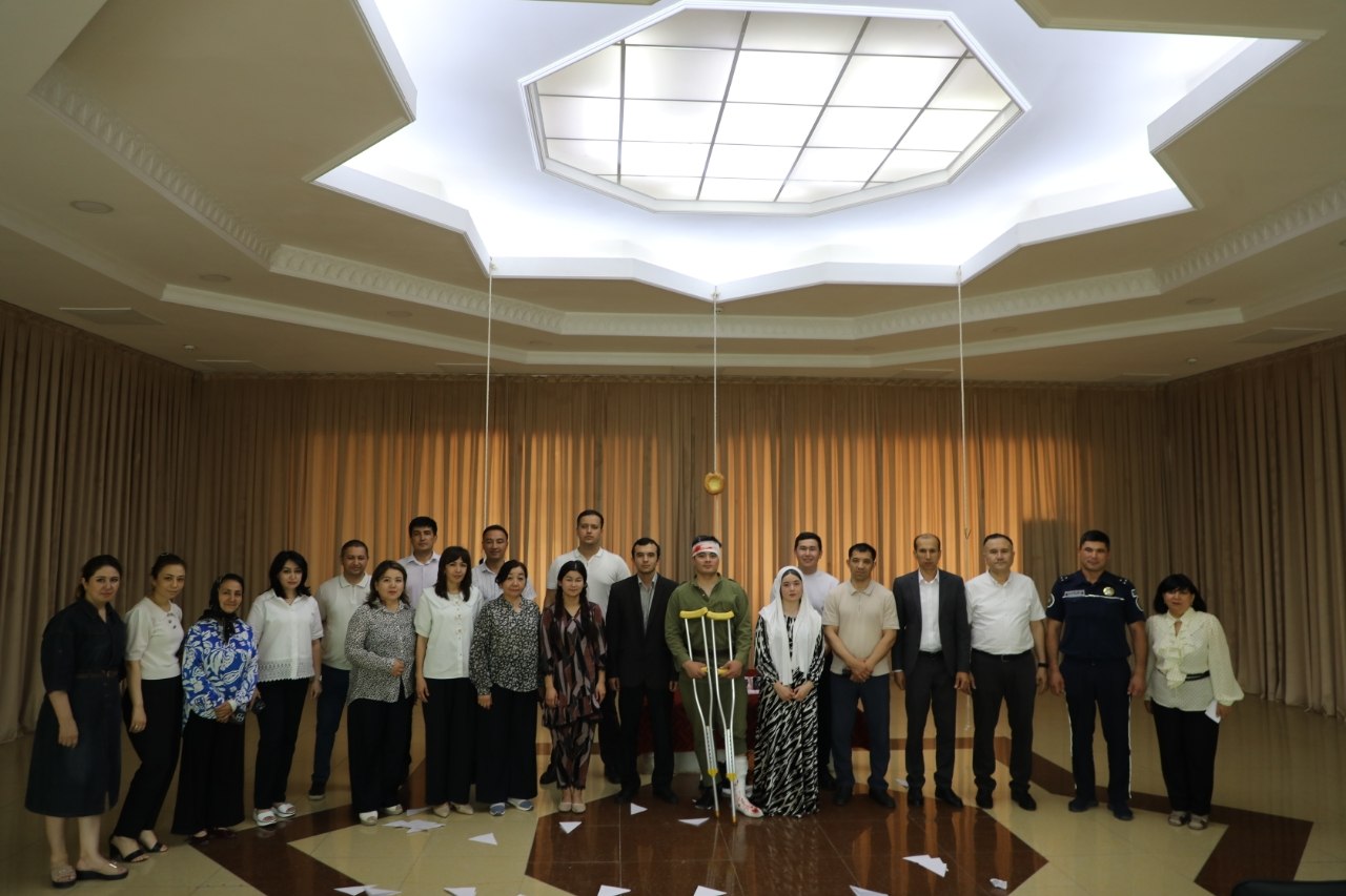 卡莫利丁·贝佐德国立艺术与设计学院“Tasvir”学生戏剧工作室推出了又一部全新舞台剧作！